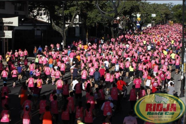 Caminata contra cáncer de mama vistió de rosado el paseo Colón